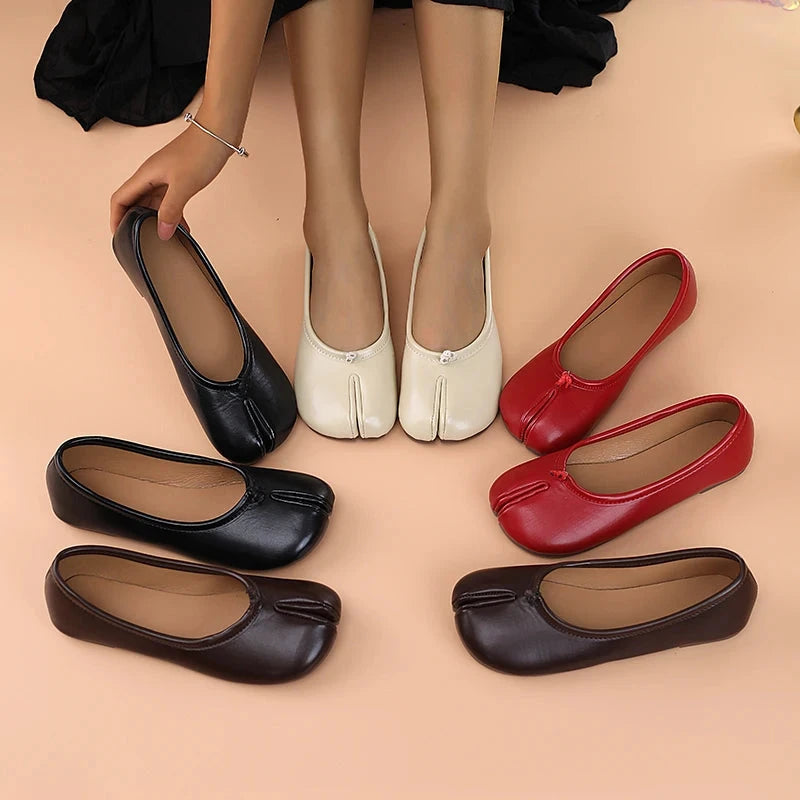 2025 Women's Leather Toe Separator Loafers Flat Comfortable Slip-On Breathable Casual Shoes Shoes Field