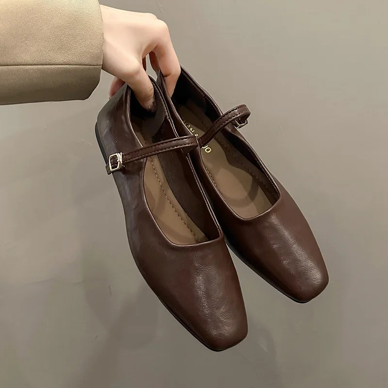 Éclat Charlotte – Elegant Square-Toe Mary Janes