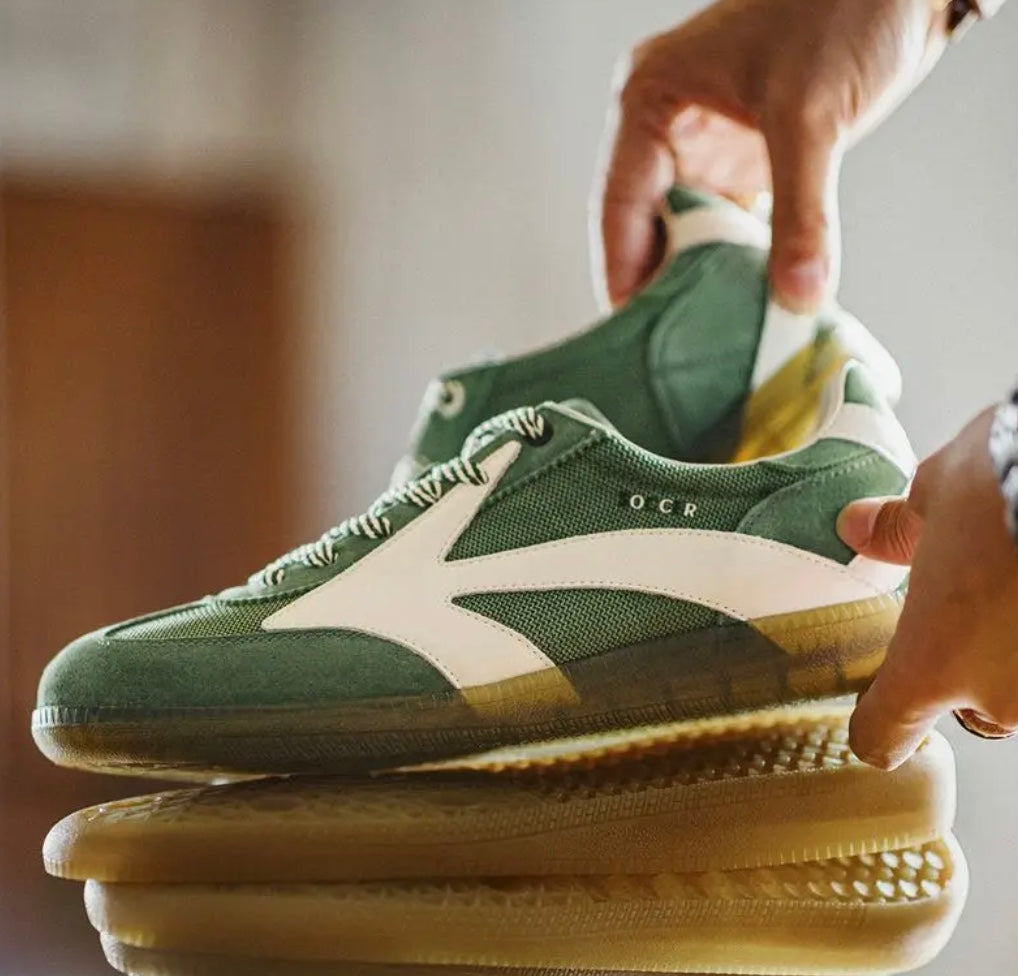 Moss Court – Men’s Casual Sneakers in German Vintage