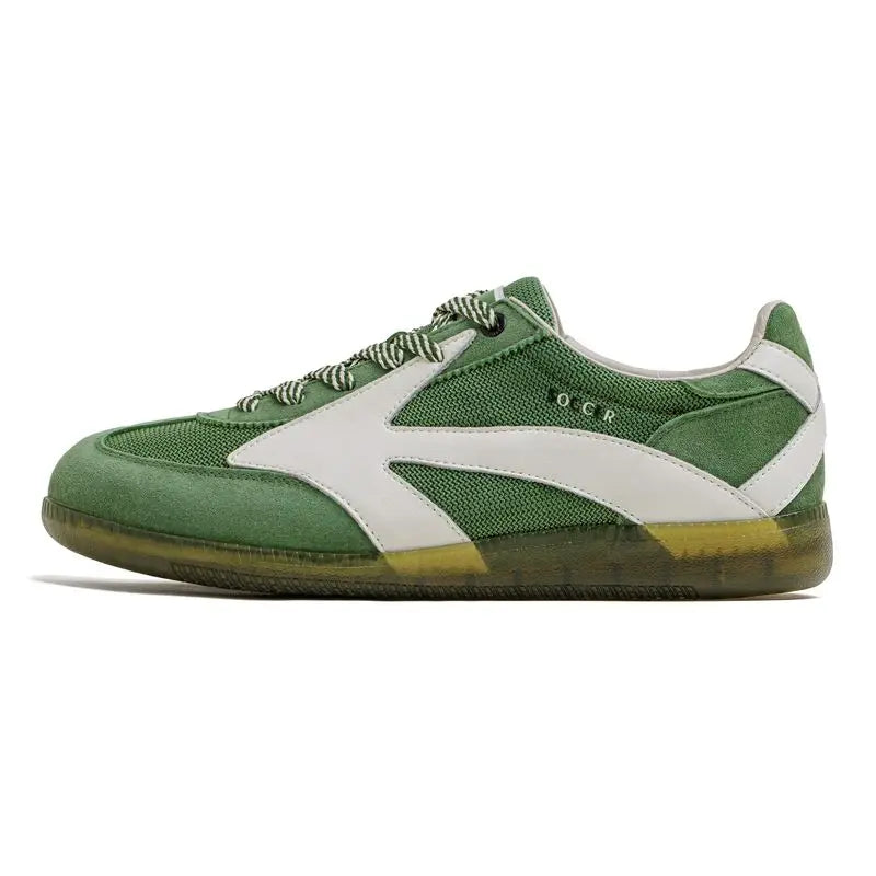Moss Court – Men’s Casual Sneakers in German Vintage