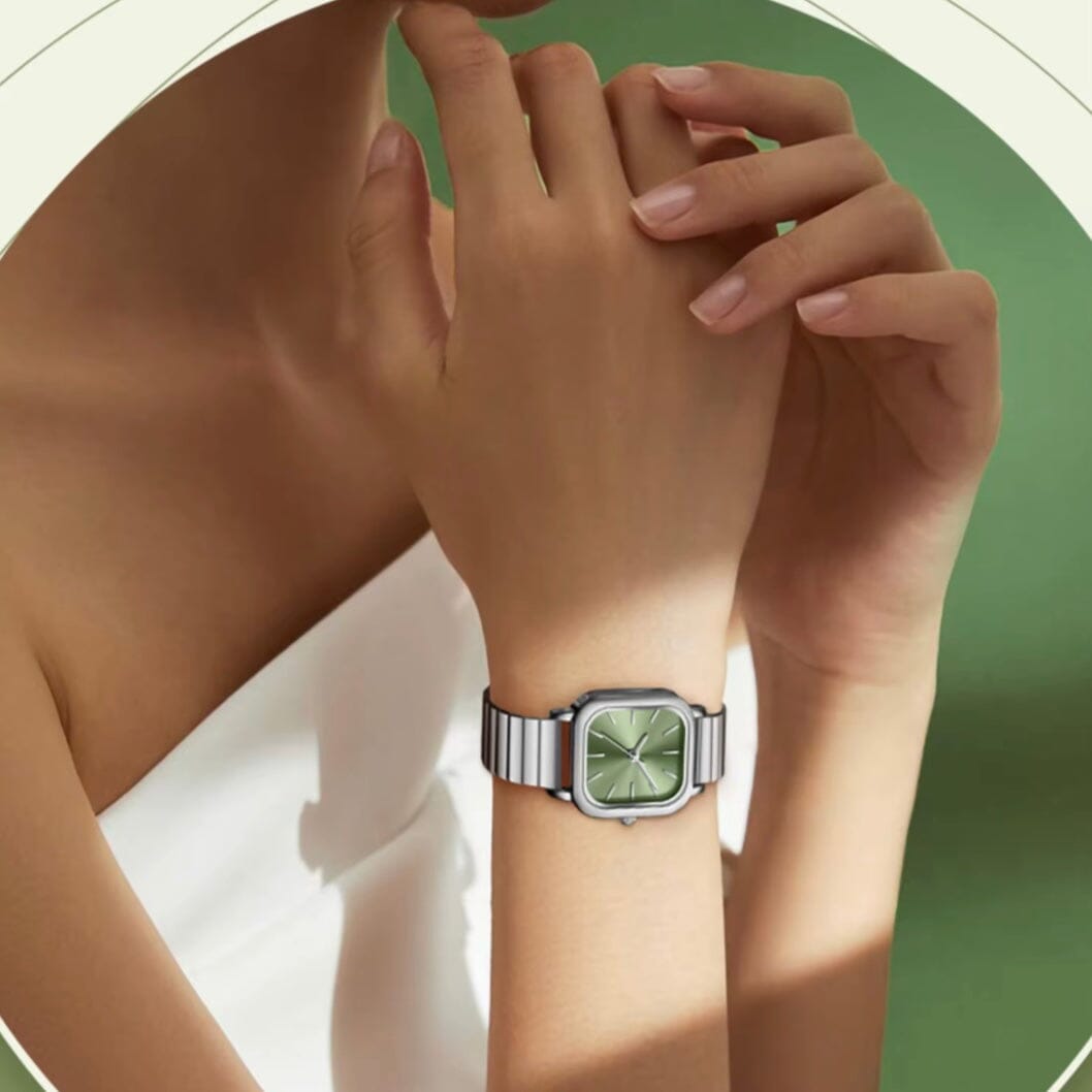 Astrévia – Classic Feminine Watch Astrévia – Classic Feminine Watch Shoes Field