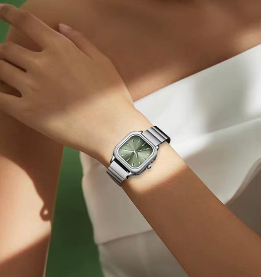 Astrévia – Classic Feminine Watch Astrévia – Classic Feminine Watch Shoes Field