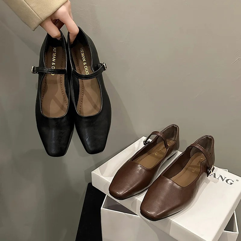 Éclat Charlotte – Elegant Square-Toe Mary Janes