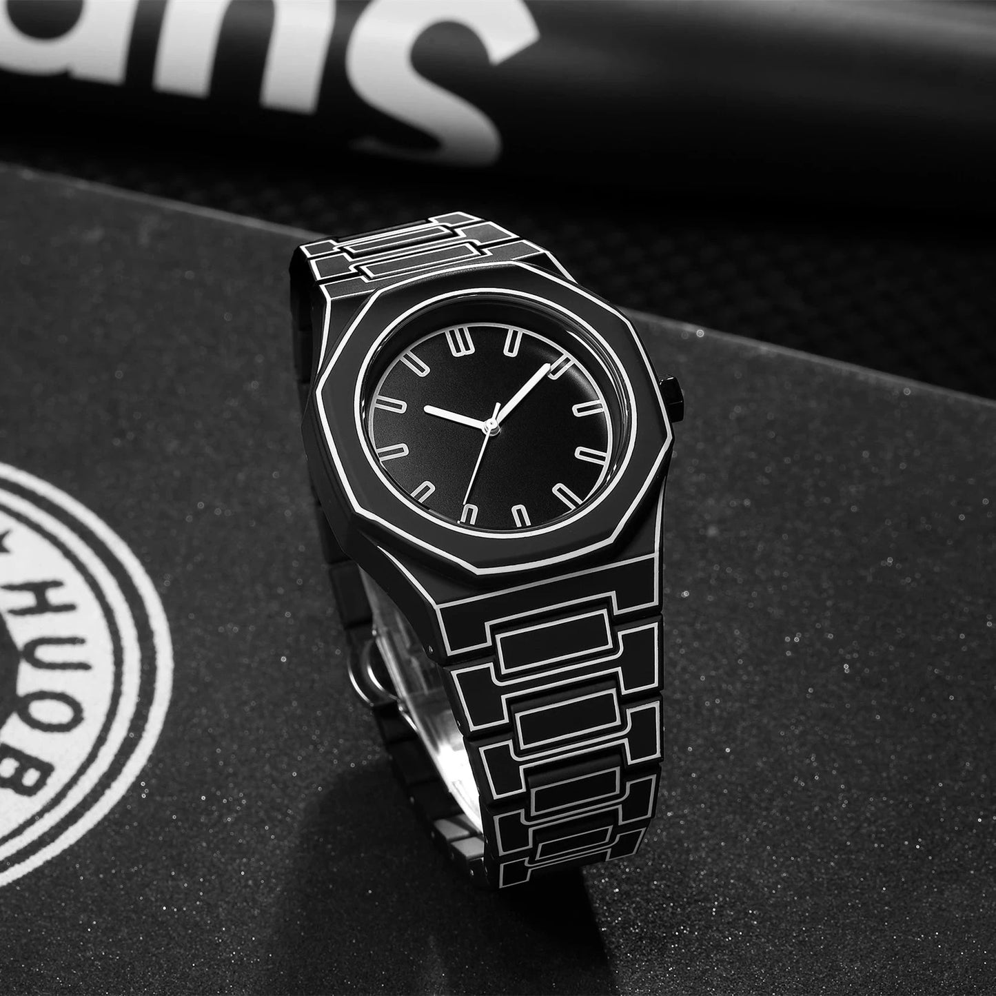 Layen – Classic Elegant Watch Layen – Classic Elegant Watch Shoes Field