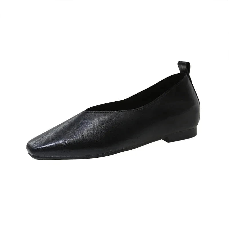 Sole Chérie – Elegant Women's Leather Flat Shoes Field