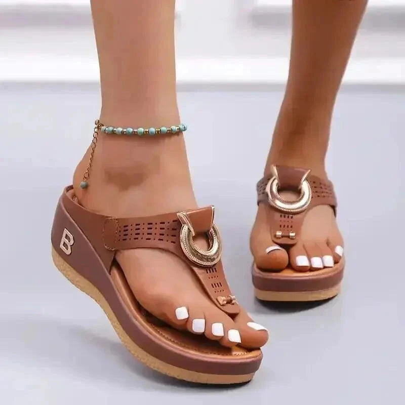 Women's Summer Breeze Sandals Women's Summer Breeze Sandals Shoes Field