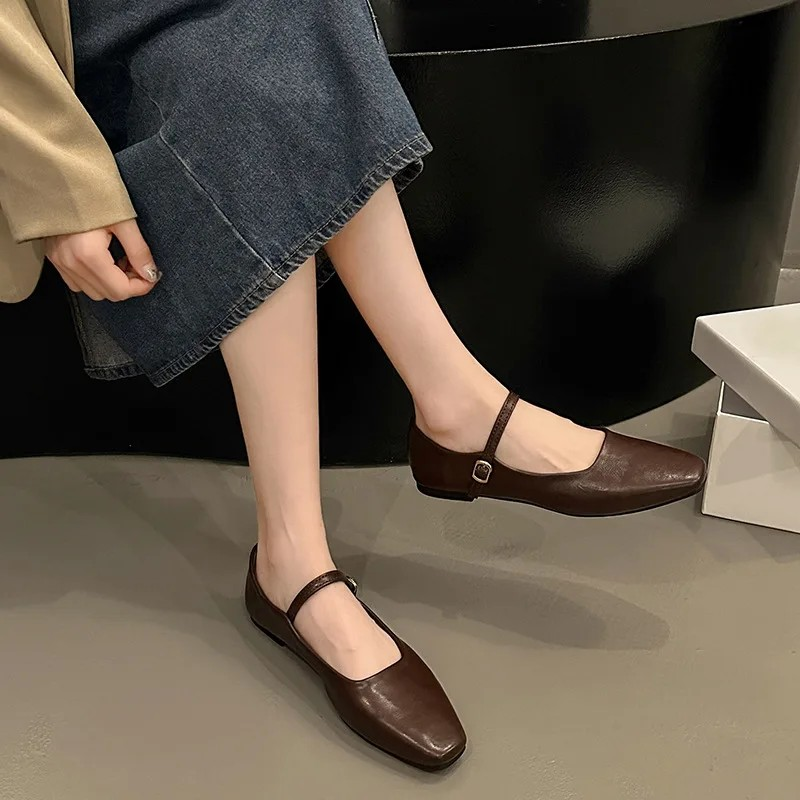Éclat Charlotte – Elegant Square-Toe Mary Janes