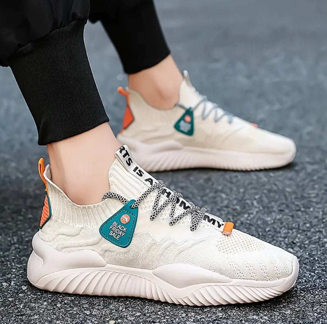 HyperFlow – Men’s Sporty & Versatile Sneakers