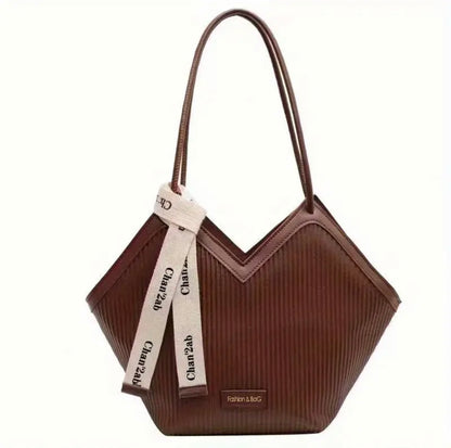 Noyelle – Modern and Elegant Leather Bag
