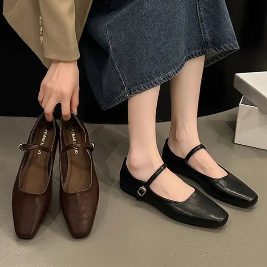 Éclat Charlotte – Elegant Square-Toe Mary Janes