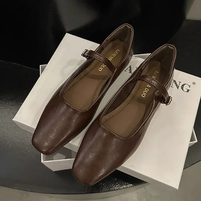 Éclat Charlotte – Elegant Square-Toe Mary Janes