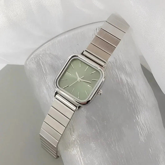 Astrévia – Classic Feminine Watch Astrévia – Classic Feminine Watch Shoes Field 
