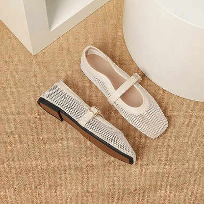Evelisse Charm - Elegant Flats with a Retro Touch Evelisse Charm - Elegant Flats with a Retro Touch Shoes Field White EU 35 / US 4.5 / UK-AU 2.5 