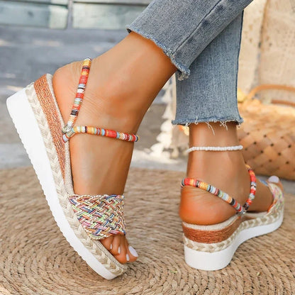 Isla Solynah — Wedge Heel Platform Sandals Isla Solynah — Wedge Heel Platform Sandals Shoes Field 