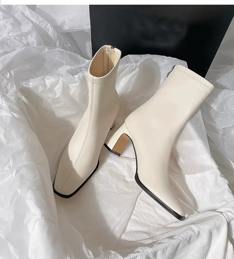 Lune Corvessa – Women’s Retro Elegance Boot Lune Corvessa – Women’s Retro Elegance Boot Shoes Field 