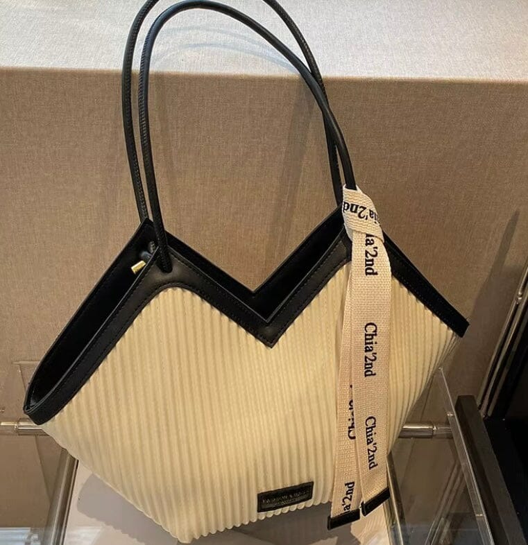 Noyelle – Modern and Elegant Leather Bag Noyelle – Modern and Elegant Leather Bag Shoes Field 