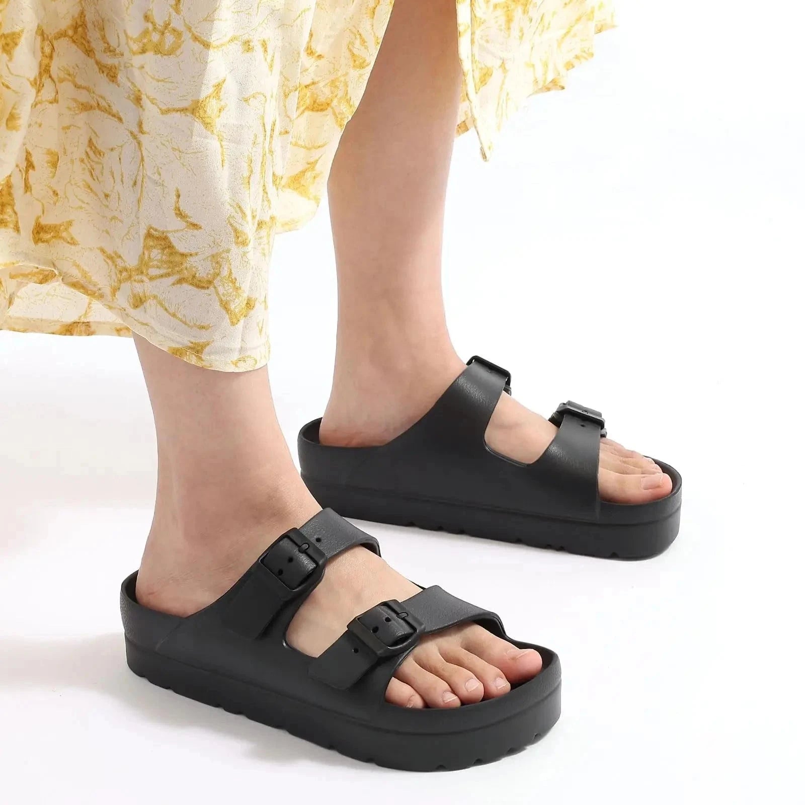 Steplya Lyn – Toe Loop Platform Sandals Steplya Lyn – Toe Loop Platform Sandals Shoes Field 